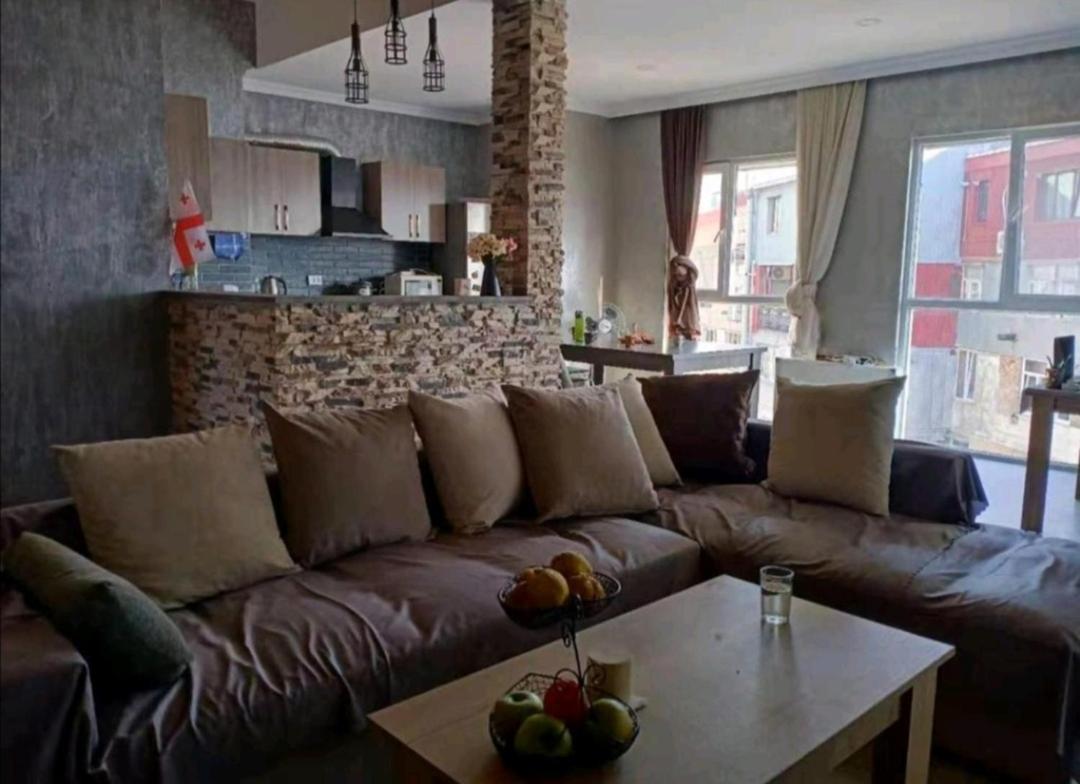 Chase Dream Hostel追梦空间 Μπατούμι Εξωτερικό φωτογραφία