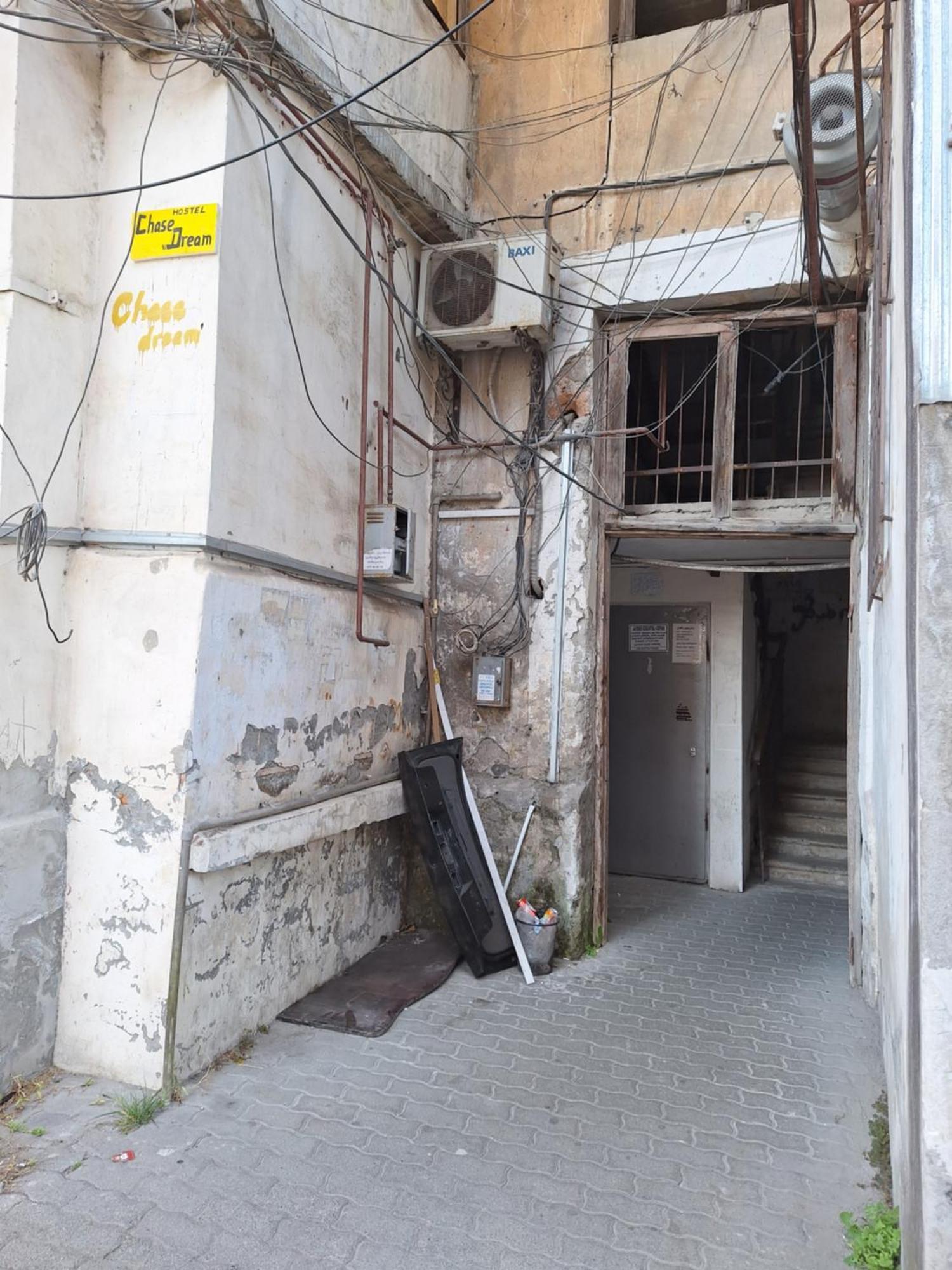 Chase Dream Hostel追梦空间 Μπατούμι Εξωτερικό φωτογραφία